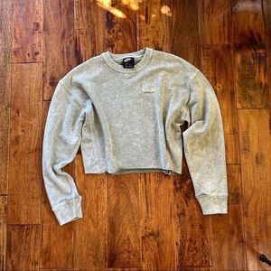 nike crewneck